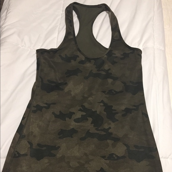 lululemon athletica Tops - Lululemon camo tank